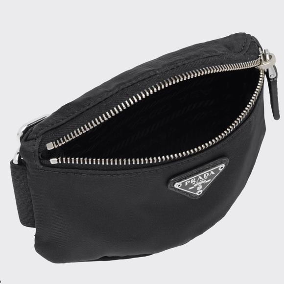 PRADA 2TT095 2DMK F0002 Re-Nylon Mini Pouch arm band - Picture 1 of 13